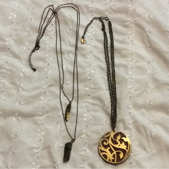 Claire's Jewelry - Two necklaces polished rock & circle wood